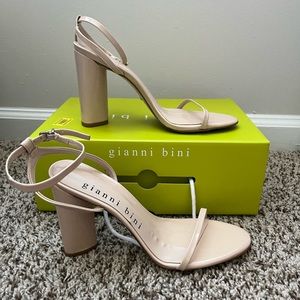 Gianni Bini Kenzie heels